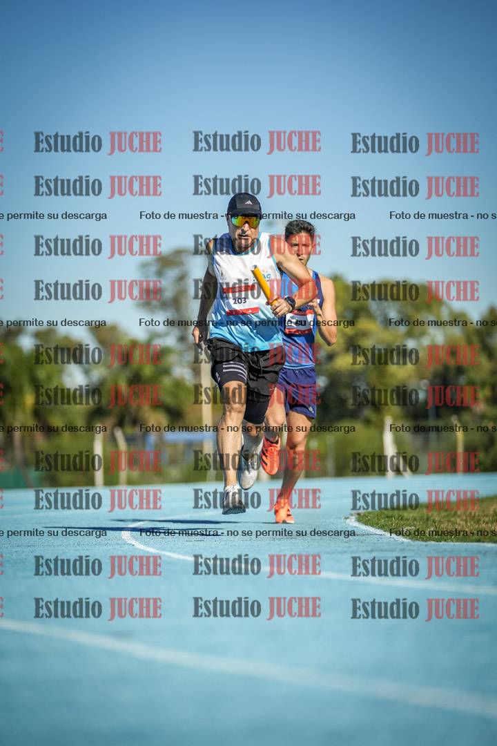Fotos durante los relevos