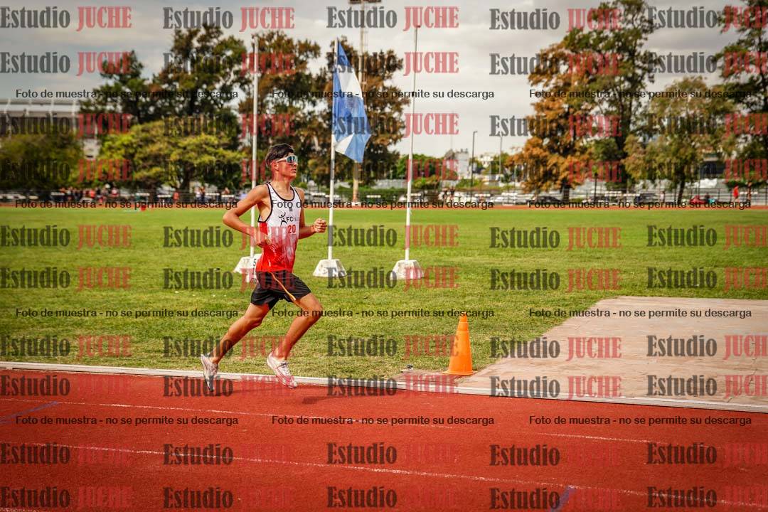 Fotos de los 800 m de varones