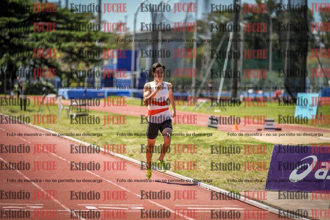 Fotos de los 400 m llanos de varones