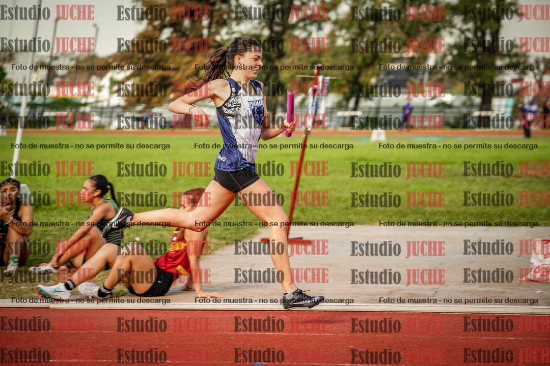 Fotos de las postas 4x400 m llanos de mujeres