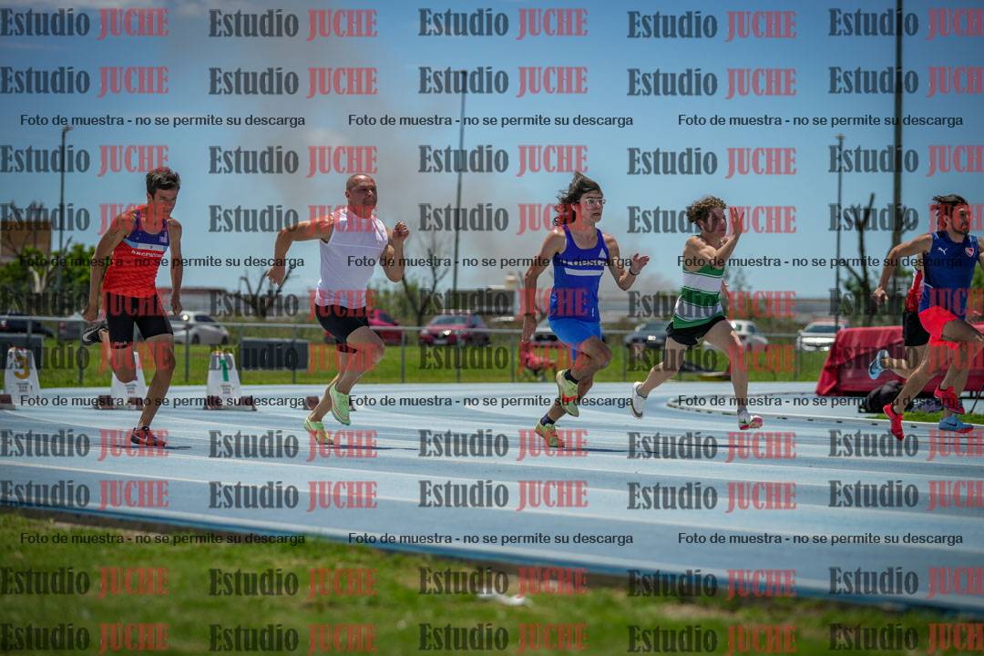 Fotos de los 100 m llanos de varones
