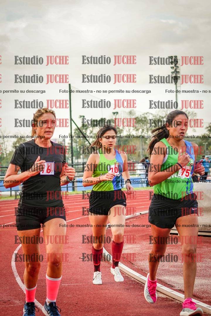 Fotos de los 1500 m llanos de mujeres
