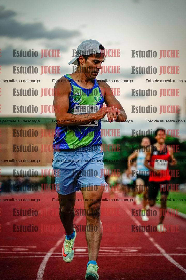 Fotos de los 1500 m llanos de varones