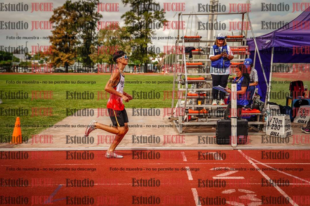 Fotos de los 800 m de varones