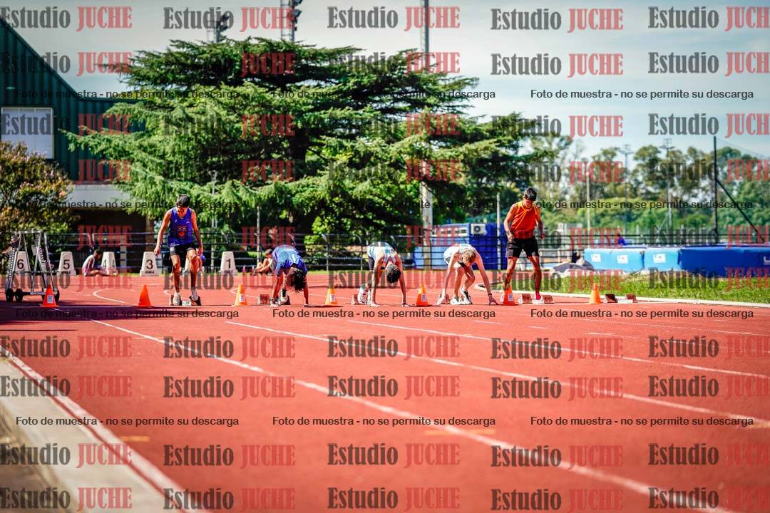 Fotos de los 80 m de varones