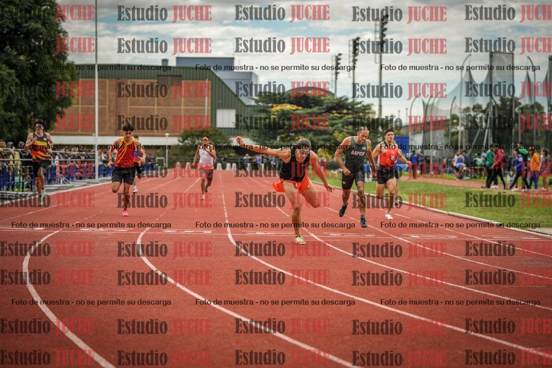 Fotos de los 400 m llanos de varones