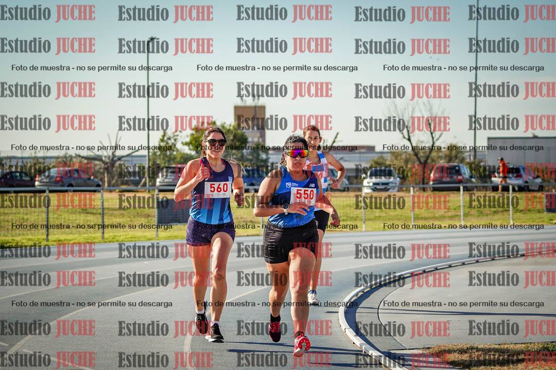 Fotos de los 1500 m llanos de mujeres