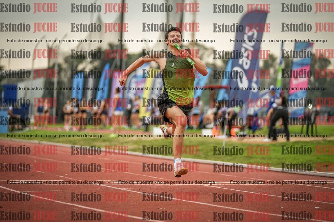 Fotos de las Postas 4x100 m de varones