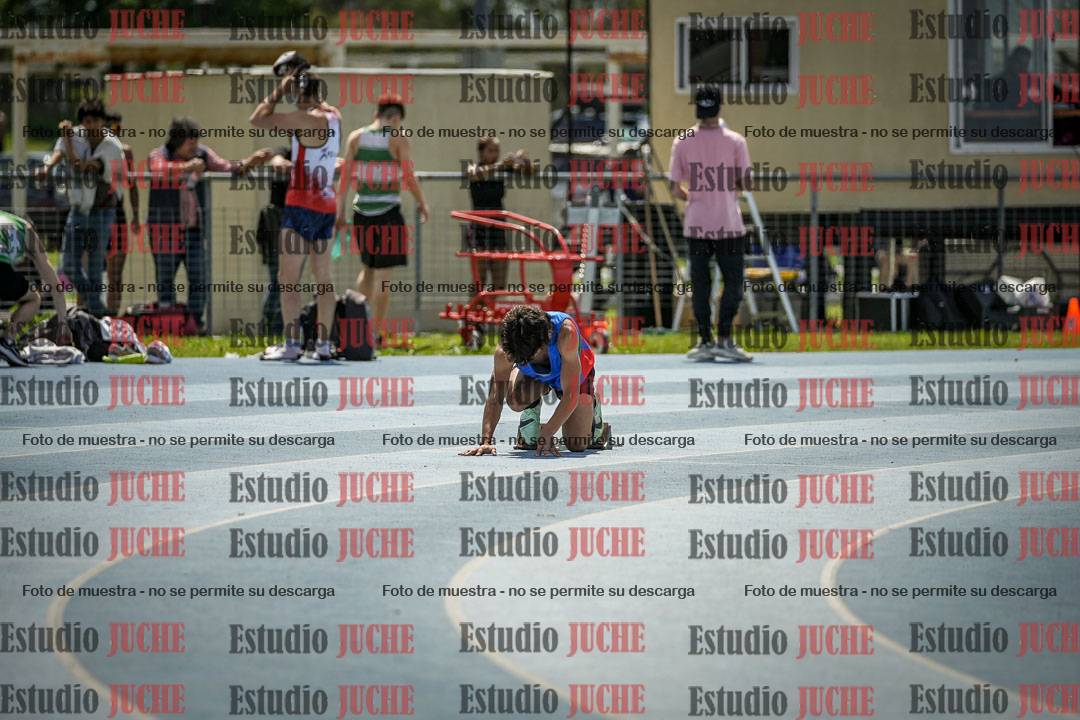 Fotos de los 400 m llanos de varones