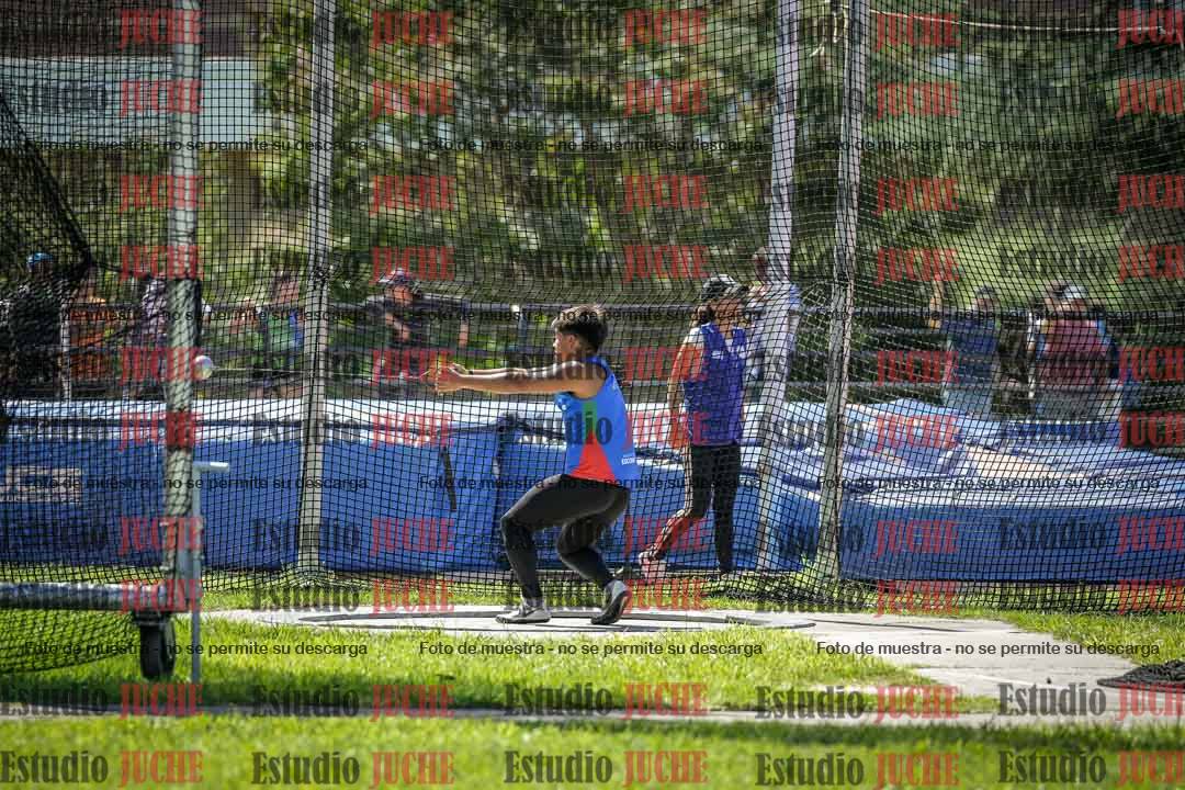 Fotos del lanzamiento de martillo de varones