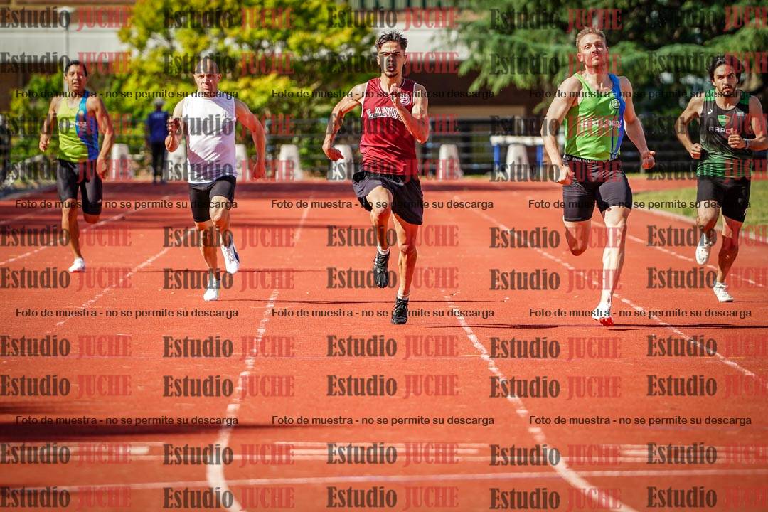 Fotos de los 200 m llanos de varones