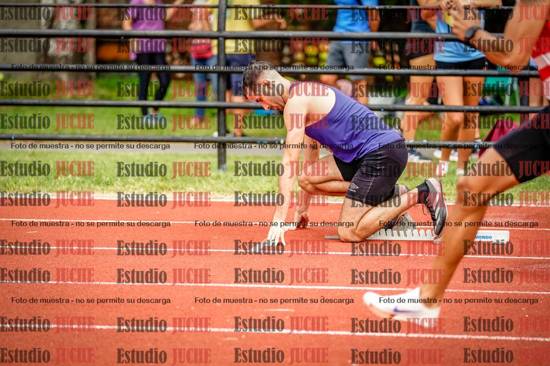 Fotos de los 400 m con vallas de varones
