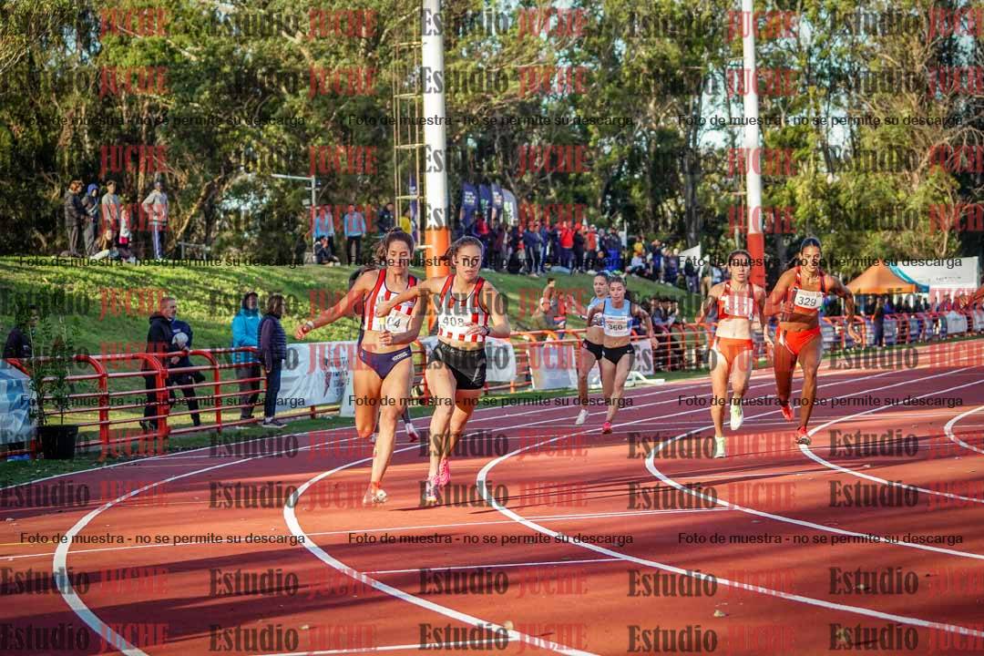 Fotos de los relevos 4x100 m de mujeres