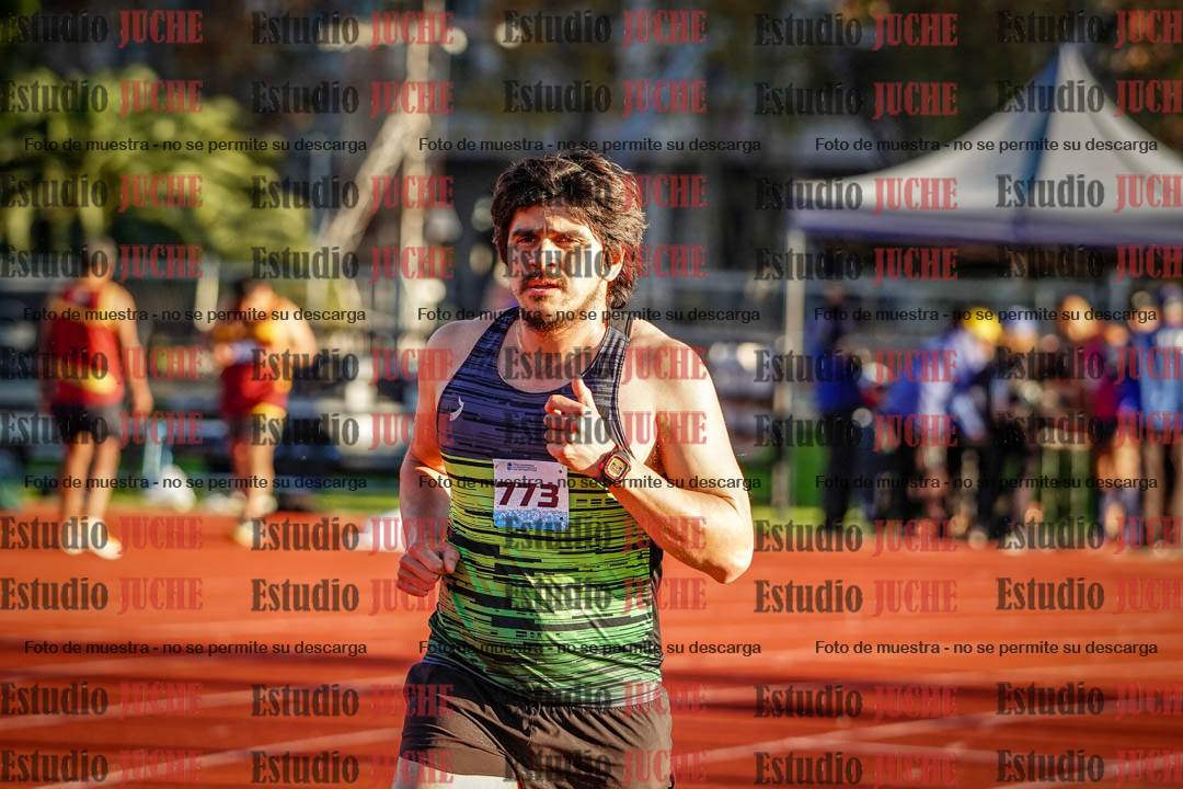 Fotos de los 3000 m llanos de varones