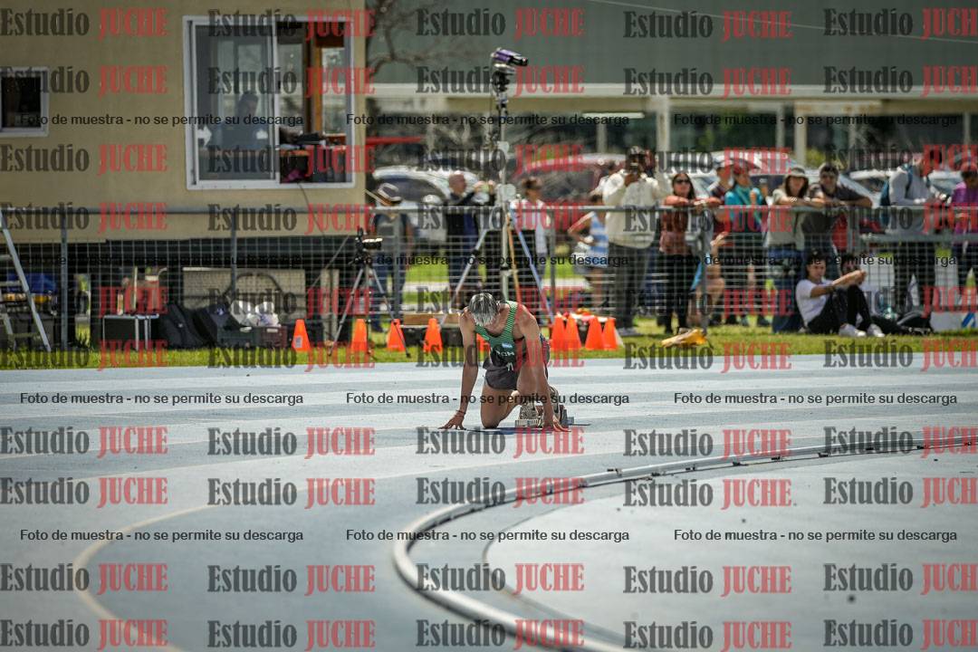 Fotos de los 400 m llanos de varones