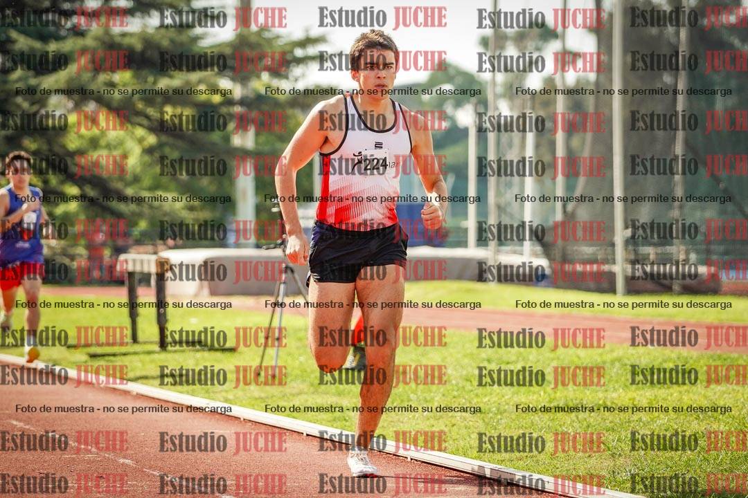 Fotos de los 800 m llanos de varones