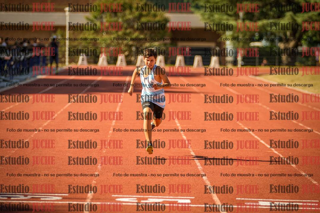 Fotos de los 400 m llanos de varones