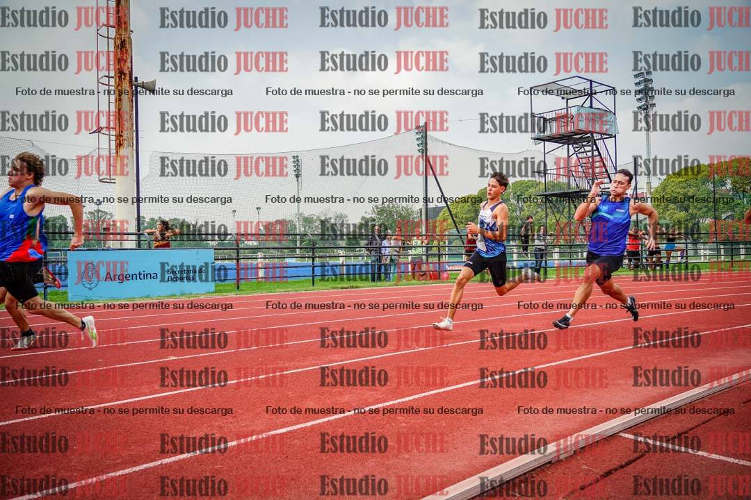 Fotos de los 200 m llanos de varones