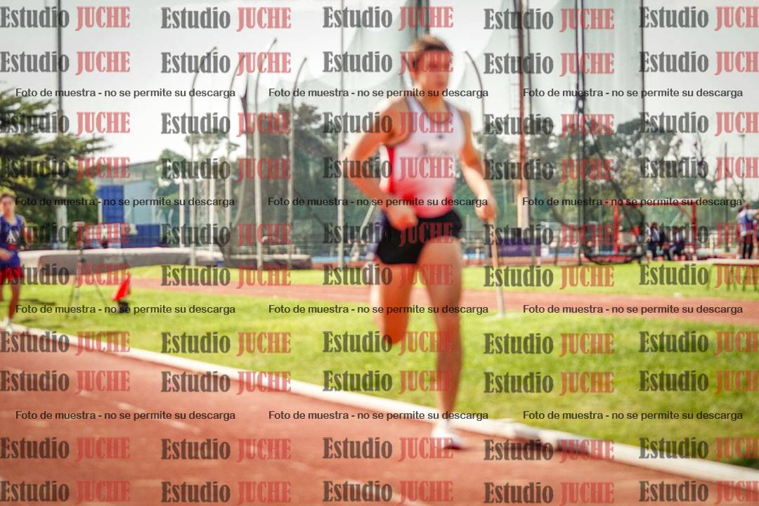 Fotos de los 800 m llanos de varones