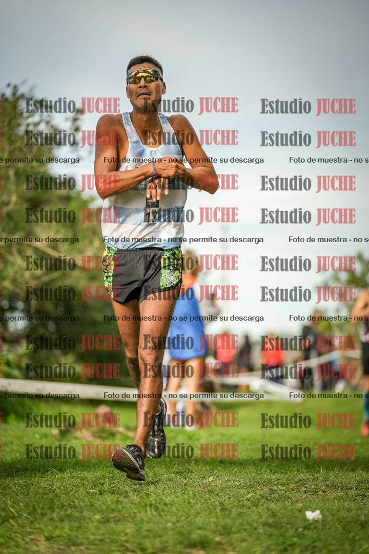 Fotos de la llegada del cross de 8000 m
