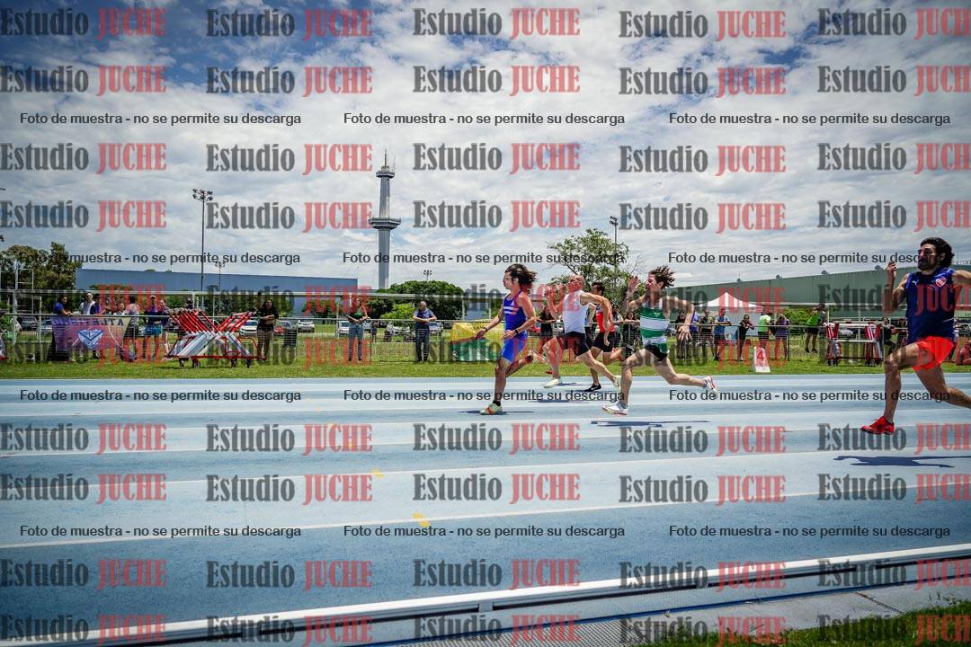 Fotos de los 100 m llanos de varones