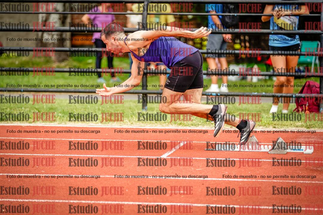 Fotos de los 400 m con vallas de varones