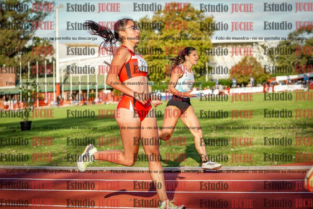Fotos de los relevos 4x100 m de mujeres