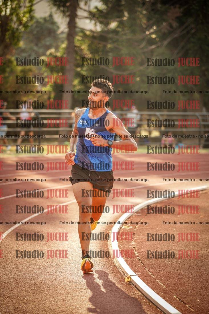 Fotos de los 5000 m llanos de mujeres y varones