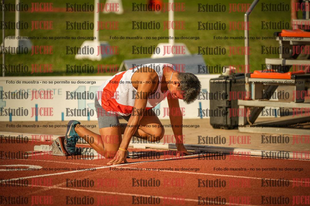 Fotos de los 400 m llanos de varones