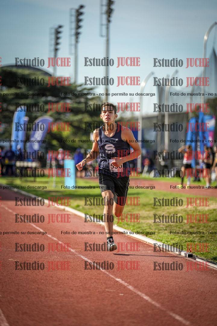 Fotos de los 1500 m de varones - decatlón 10
