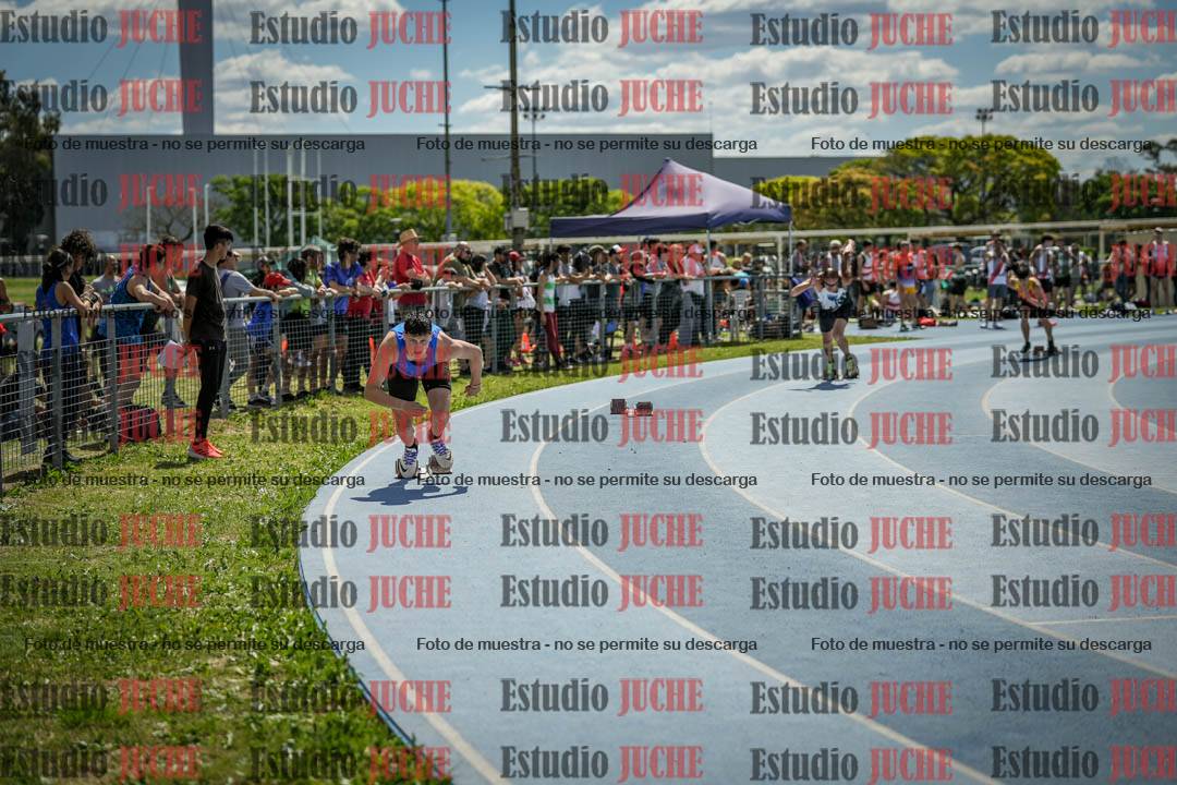 Fotos de los 400 m llanos de varones
