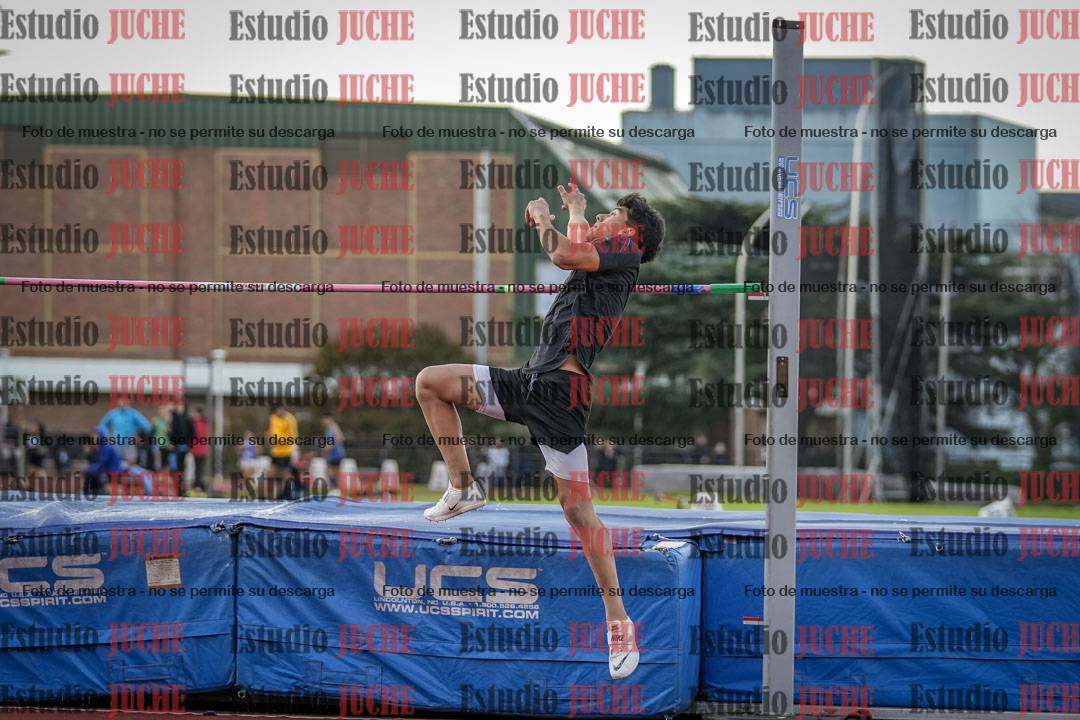 Fotos del salto en alto de varones - decatlón 4