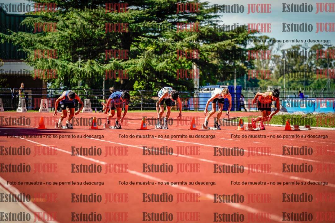Fotos de los 80 m de varones