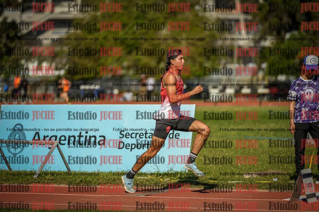 Fotos del salto triple de varones