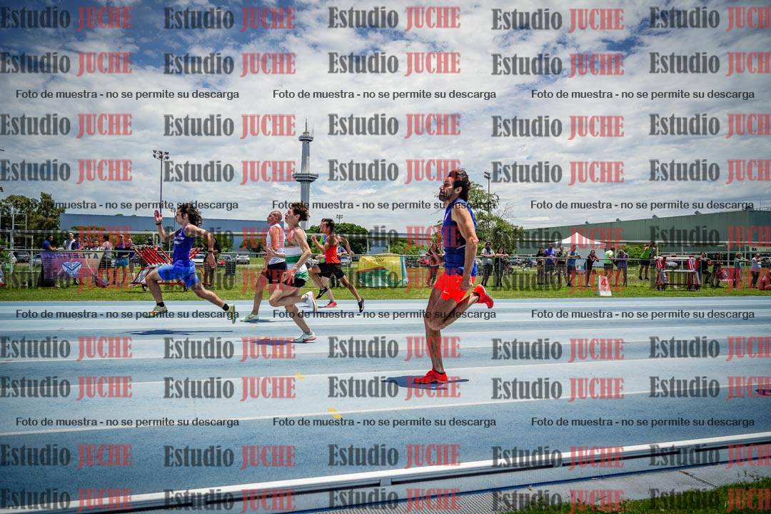 Fotos de los 100 m llanos de varones