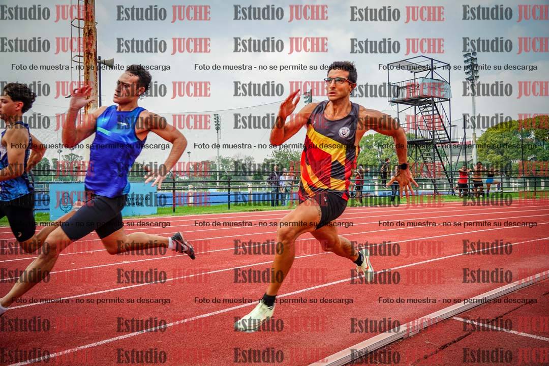 Fotos de los 200 m llanos de varones