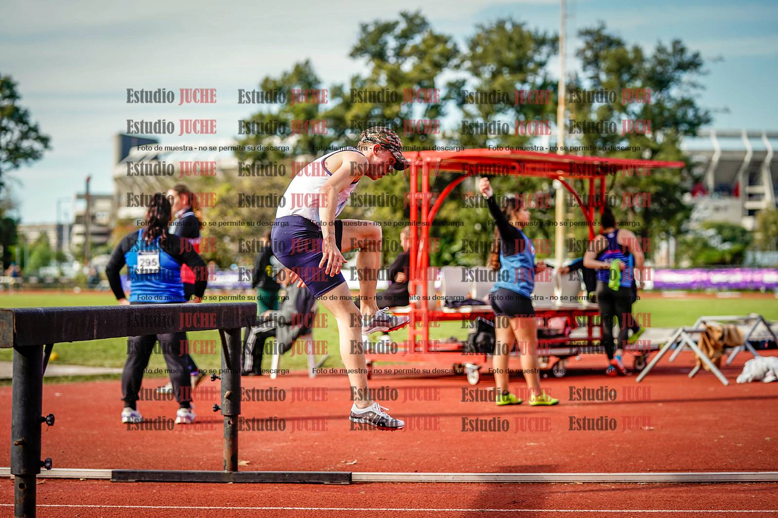 Fotos de los 3000 m con obstáculos de varones