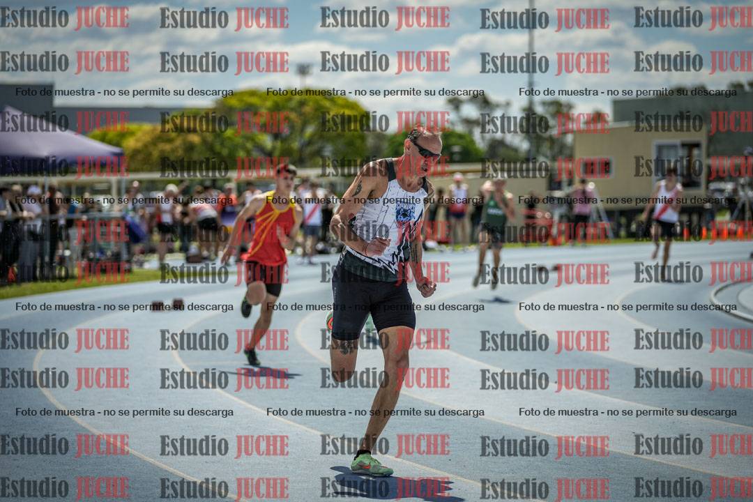 Fotos de los 400 m llanos de varones