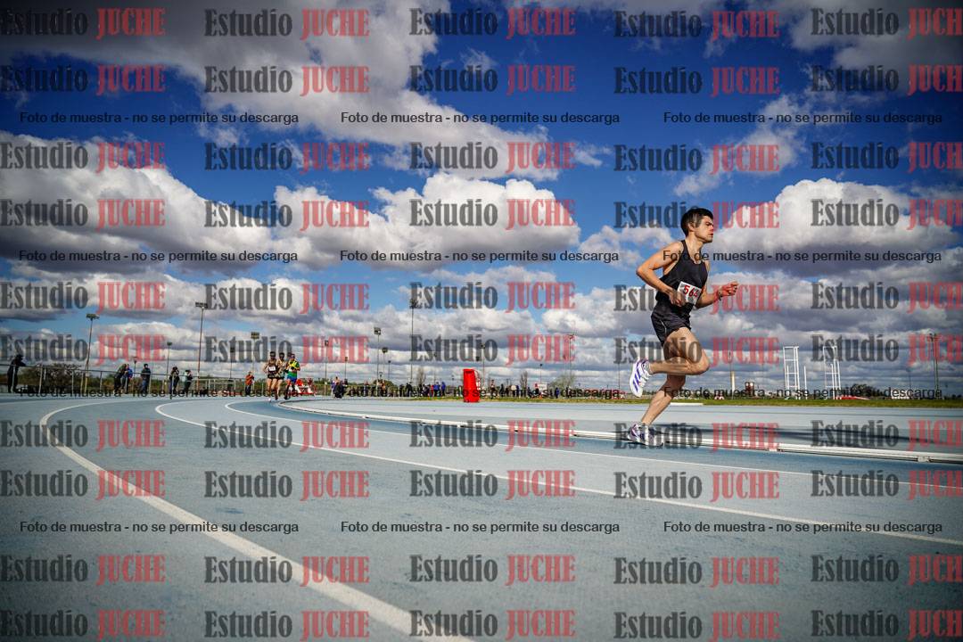 Fotos de los 5000 m llanos de varones