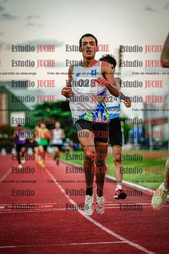Fotos de los 1500 m llanos de varones