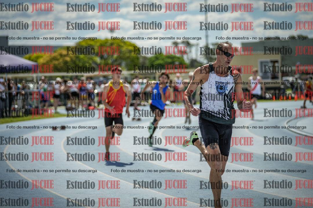 Fotos de los 400 m llanos de varones