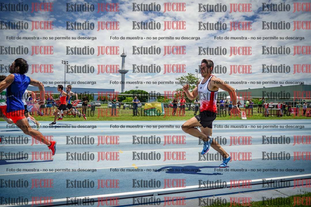 Fotos de los 100 m llanos de varones