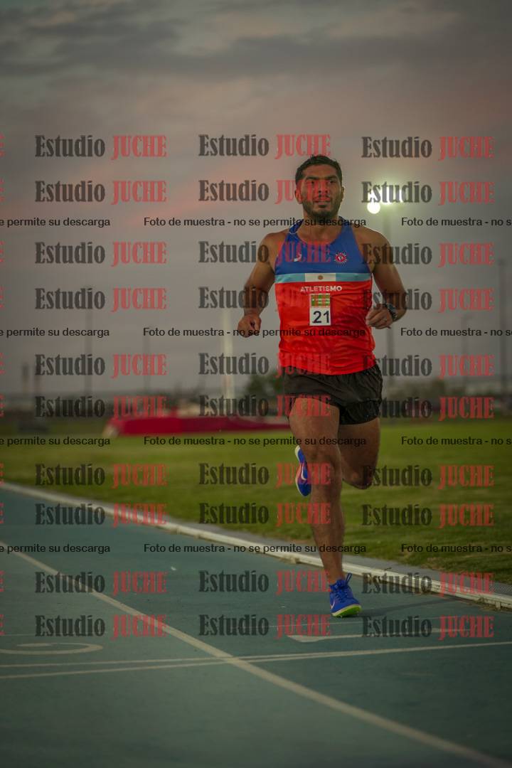 Fotos de los 3000 m llanos de varones