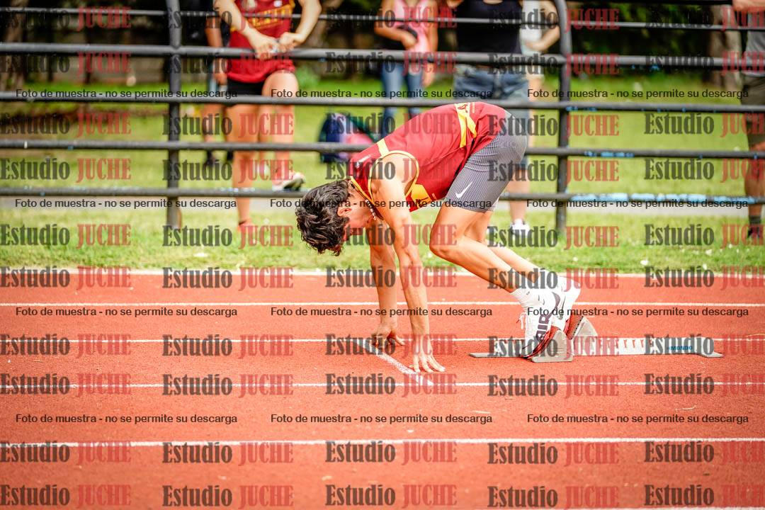 Fotos de los 400 m con vallas de varones