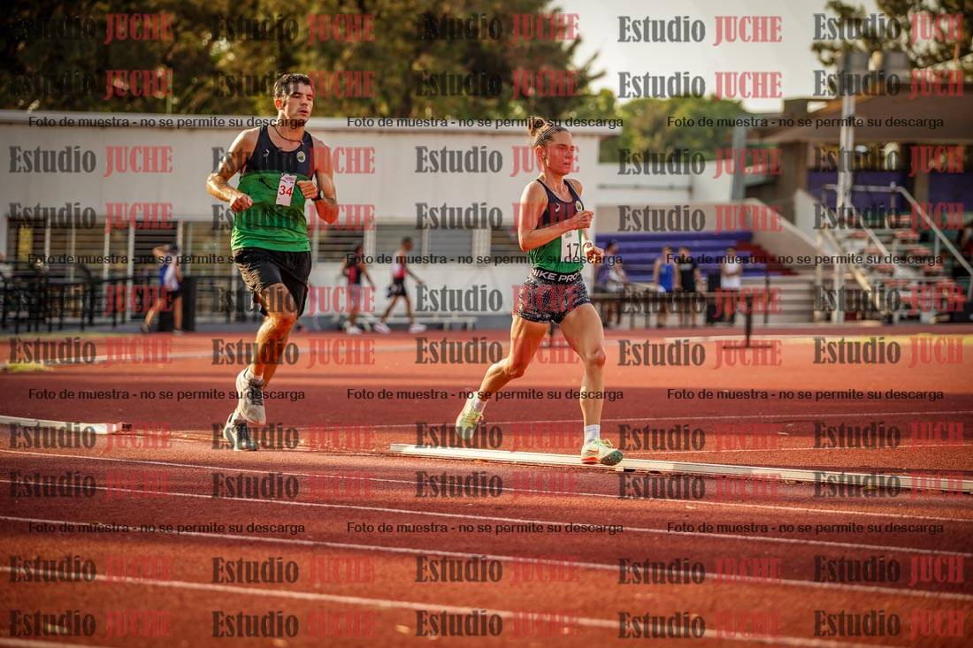 Fotos de los 5000 m llanos de mujeres y varones
