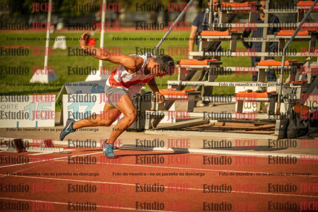 Fotos de los 400 m llanos de varones
