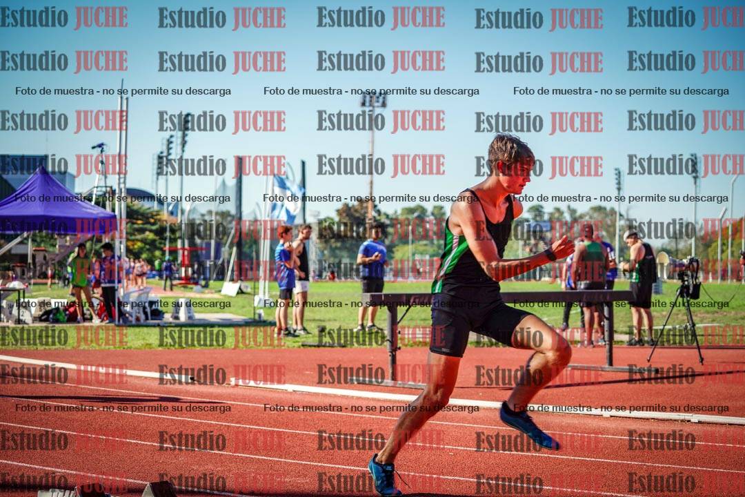Fotos de los 400 m llanos de varones