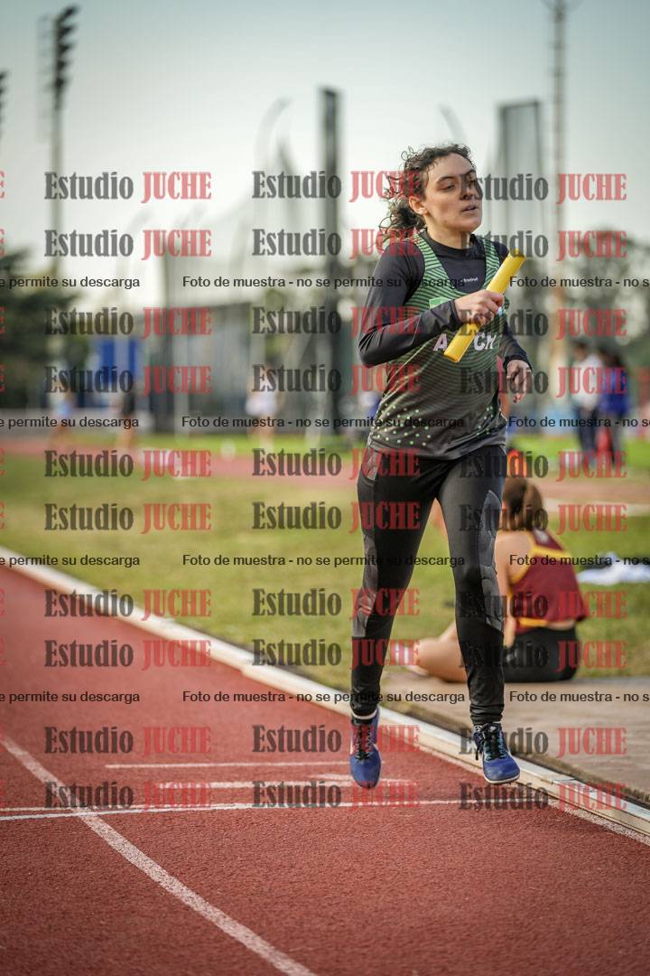 Fotos de las postas 4x400 m llanos de mujeres
