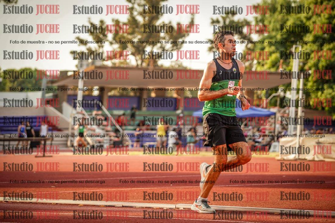 Fotos de los 5000 m llanos de mujeres y varones