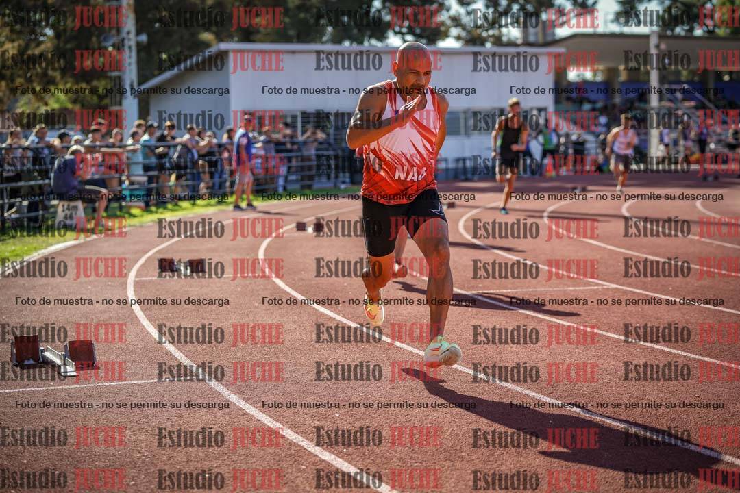 Fotos de los 400 m llanos de varones